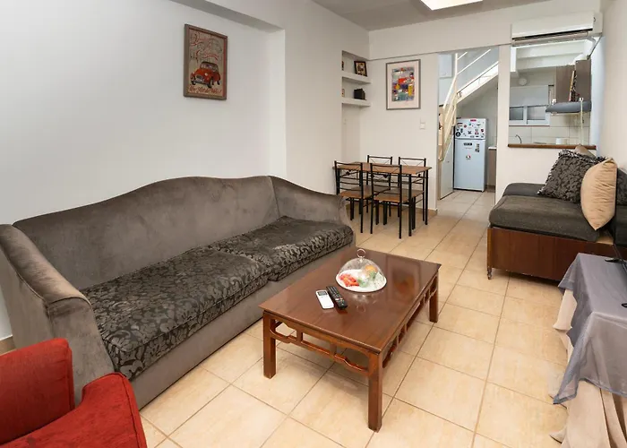 Manolia Apartment